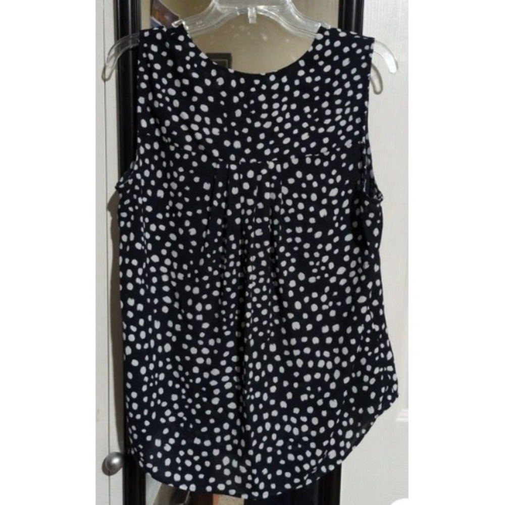 Lark & Ro Sleeveless Ruffle Blouse Womens Large Black Ivory Snow Dot Polka Dot - Picture 3 of 4
